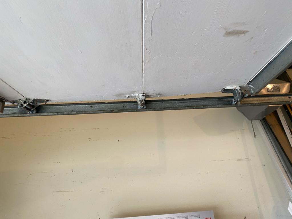 Garage Door Maintenance Lincoln, NE