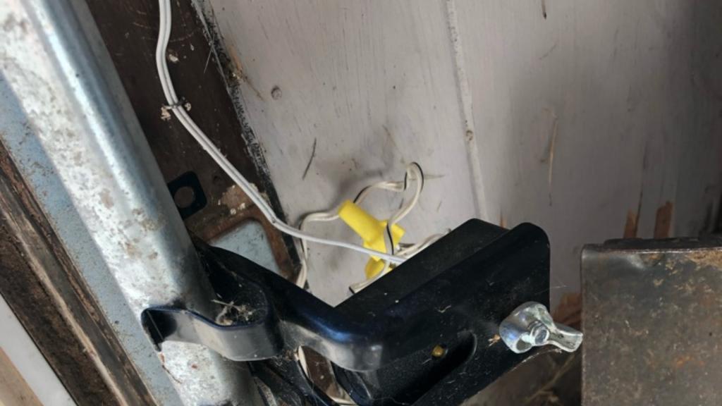 Garage Door Opener Repair Gretna