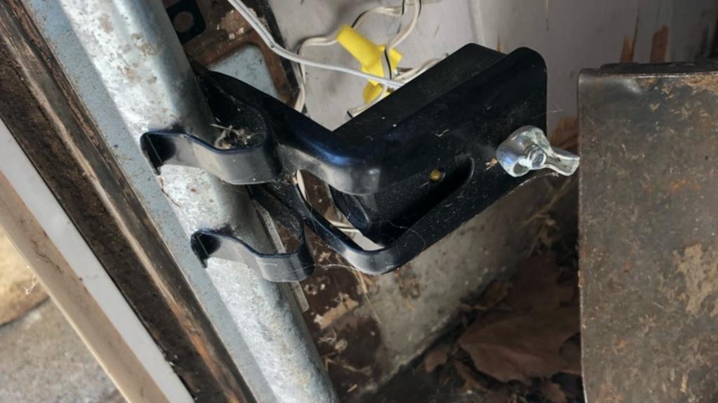 Garage Door Opener Repair Gretna