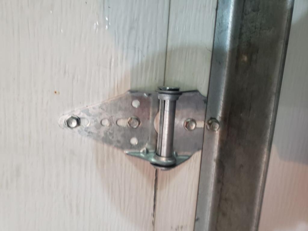 Garage Door Hinges Repair Gretna