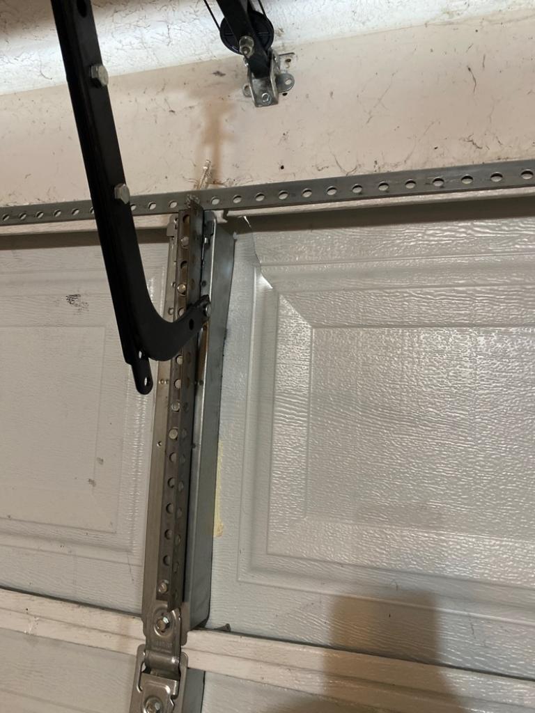 Garage Door Repair Bennington, NE