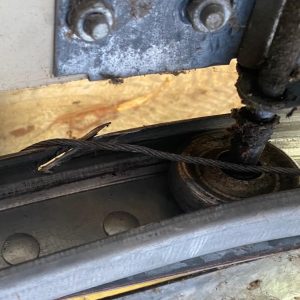 Garage Door Cable Replacement Gretna