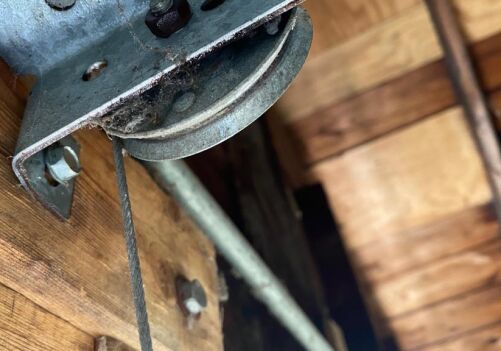 Garage Door Cable Replacement Gretna
