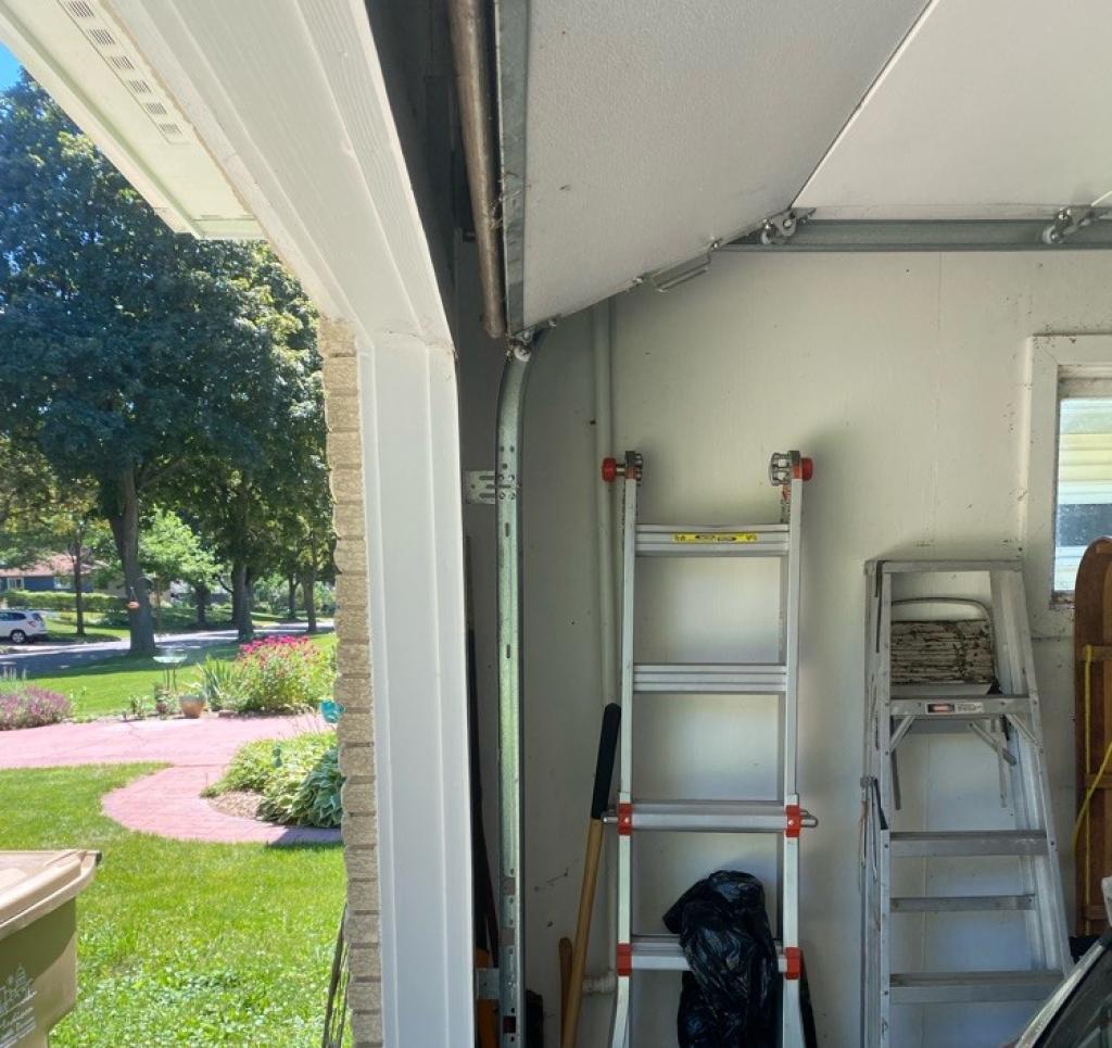 Garage Door Opener Repair Bellevue