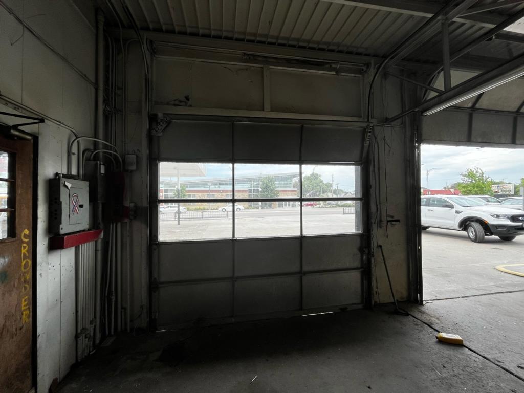 Commercial Garage Door Repair Lincoln