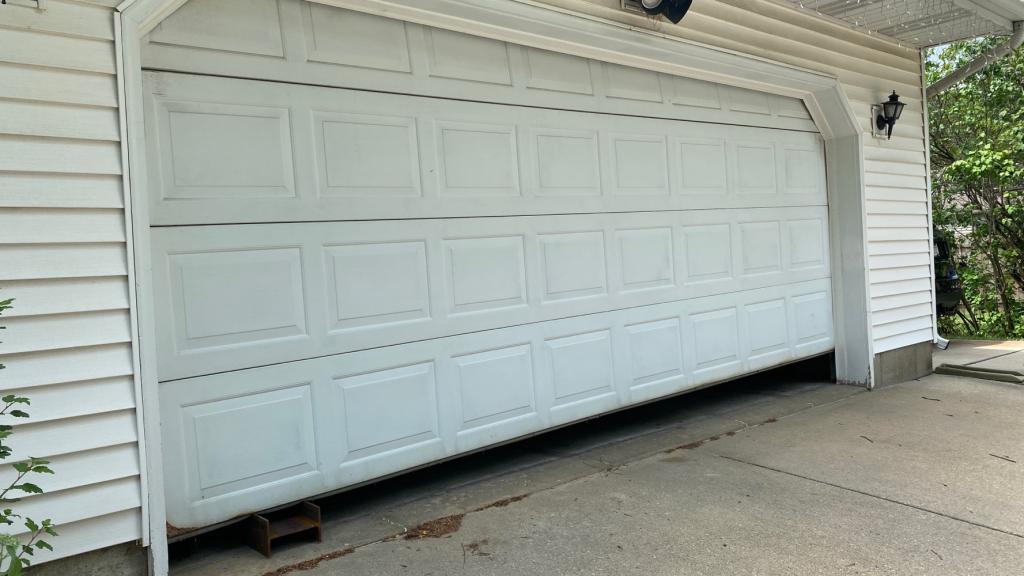 Garage Door Cables Springfield, NE