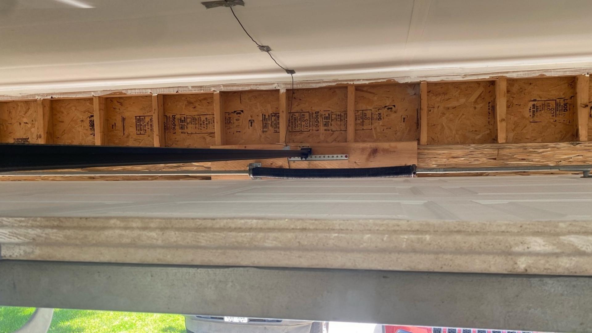 Garage Door Repair La Vista