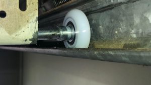 Garage Door Roller Replacement Roca