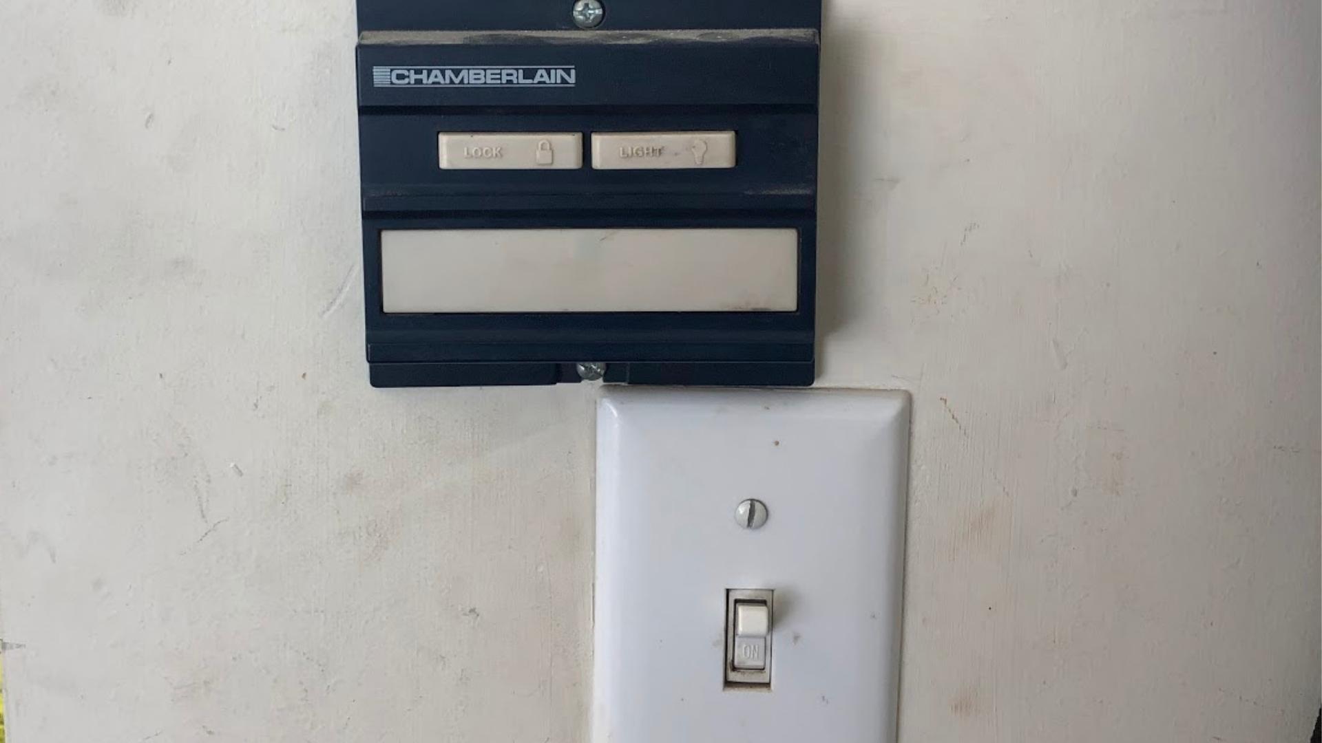 Garage Door Opener Repair Lincoln