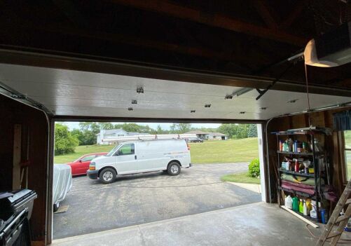 Garage Door Maintenance Bennington Rd, Bennington, NE