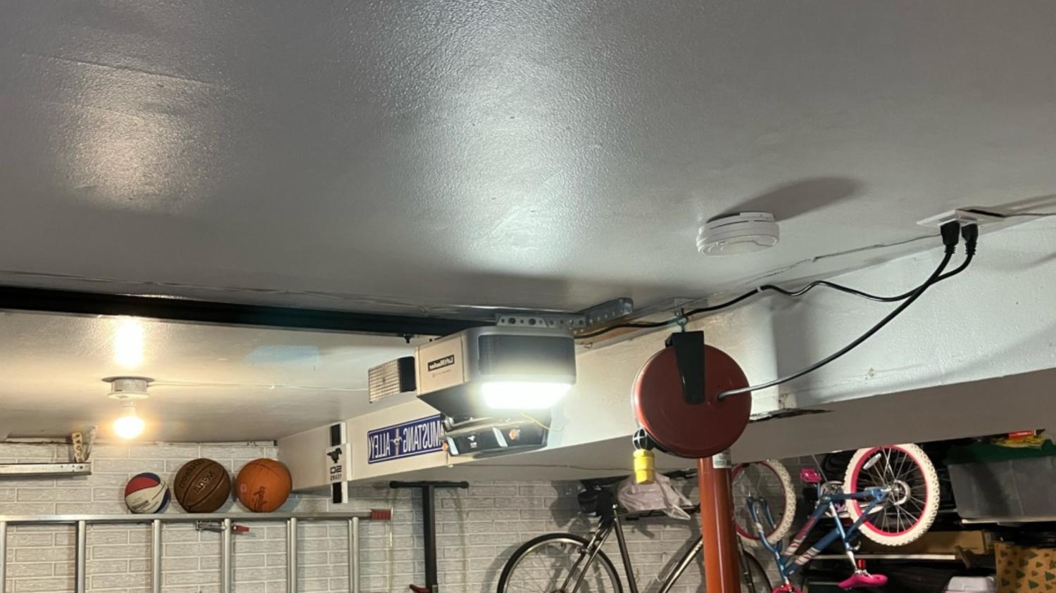 Garage Opener Installation Glynoaks Dr., Lincoln