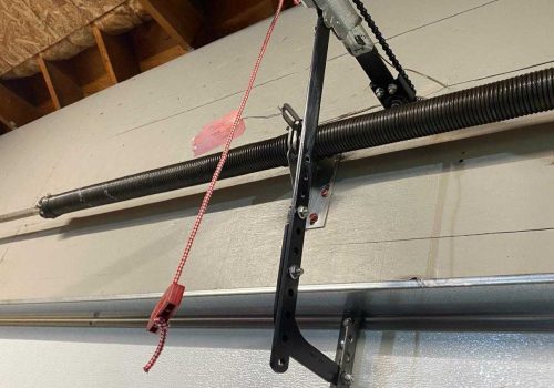 Garage Spring Repair N 7th St, Springfield, NE