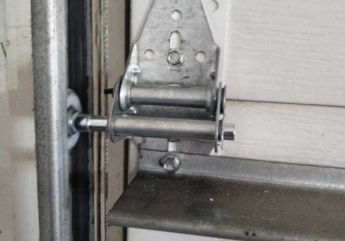 Garage Door Hinge Repair Stark St, Bennington, NE