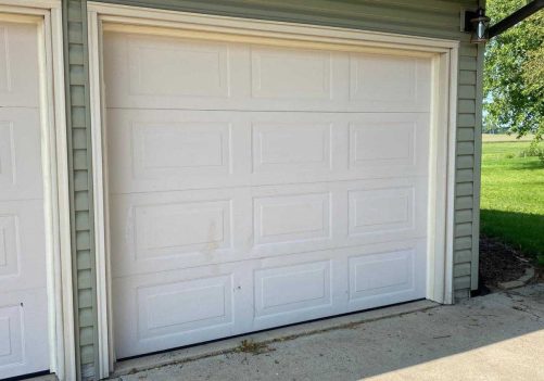 Garage Door Service S 9th St, Council Bluffs, IA