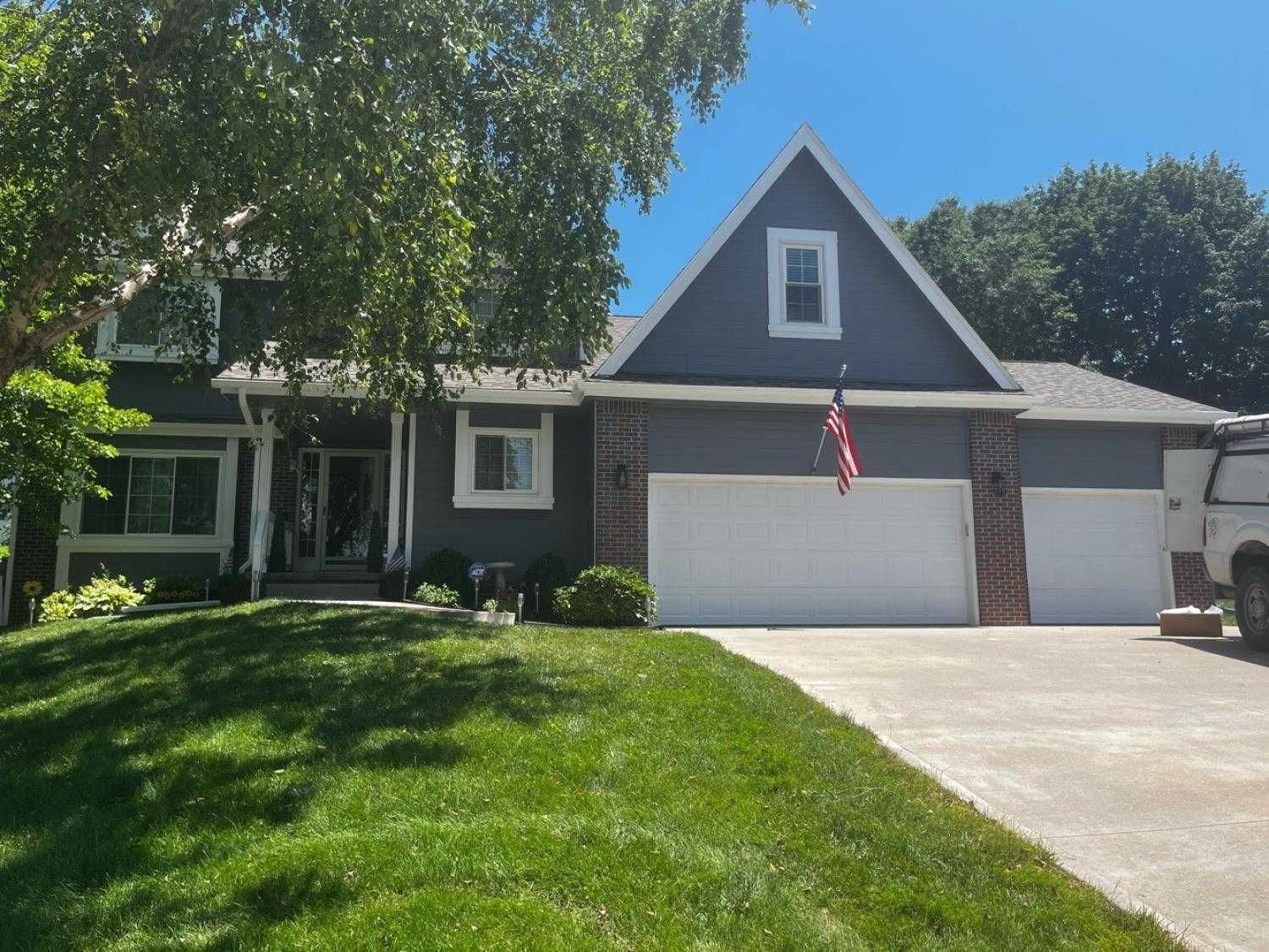 Professional Garage Door Installation Elm Dr, La Vista, NE