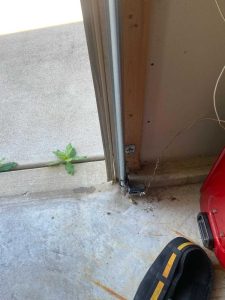 Garage Door Repair Courtney Dr, Bellevue, NE