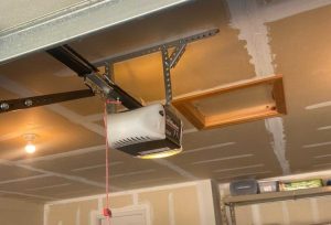 Garage Door Repair Courtney Dr, Bellevue, NE