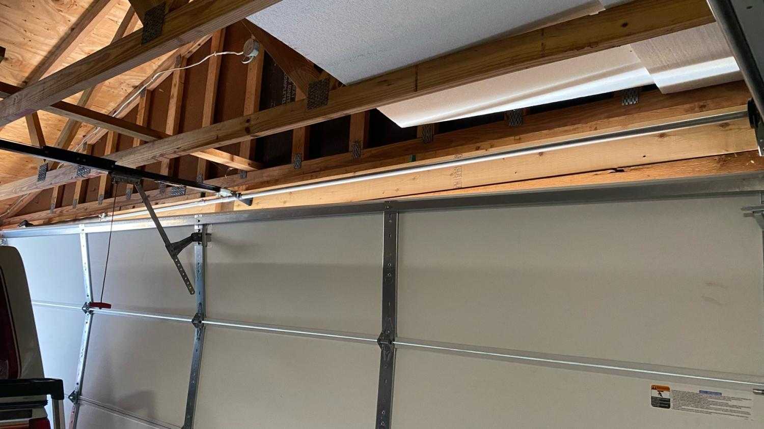 Emergency Garage Door Repair Charles St, Omaha, NE