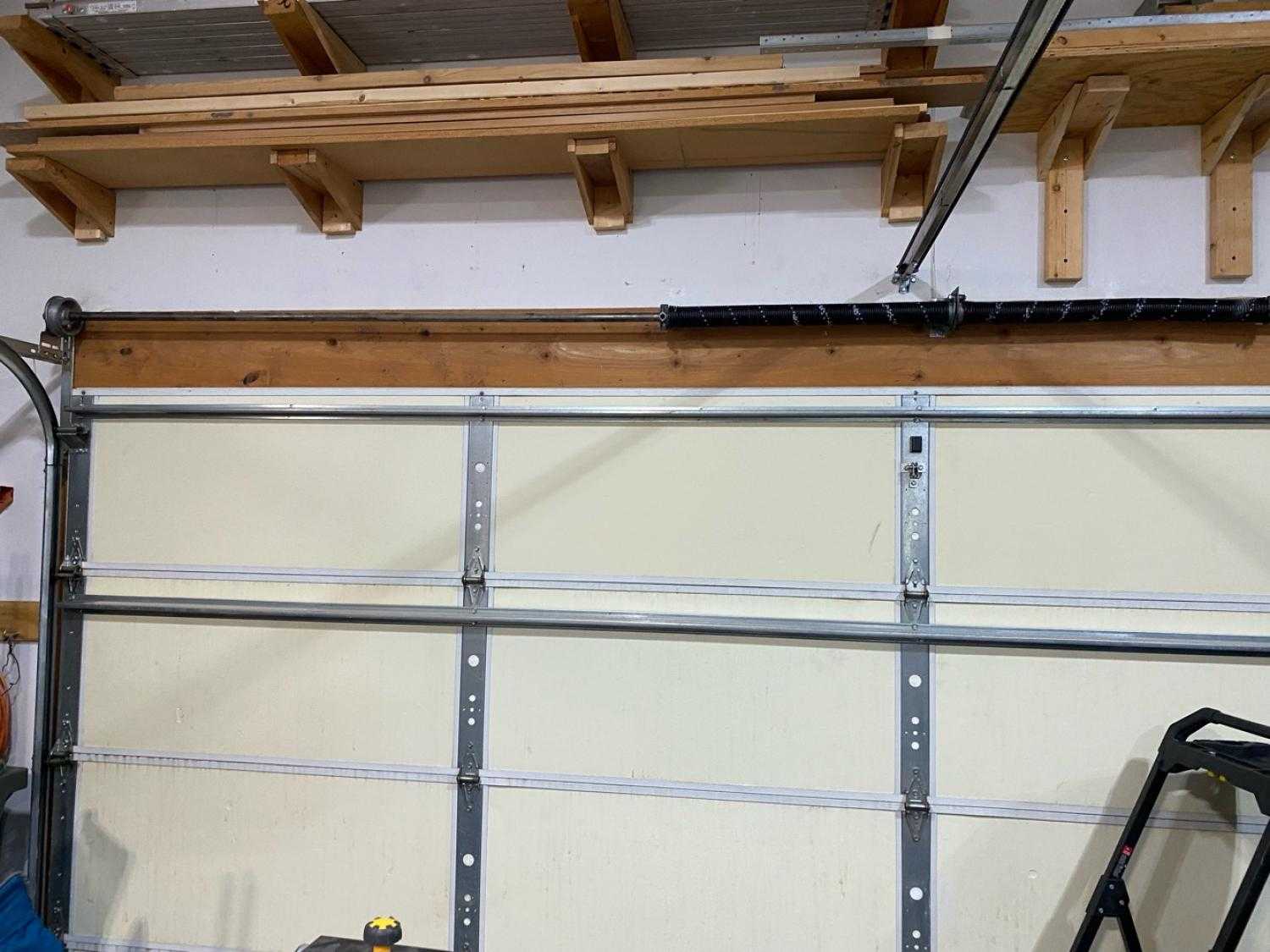 Garage Door Service W Sarpy Ave, Bellevue, NE